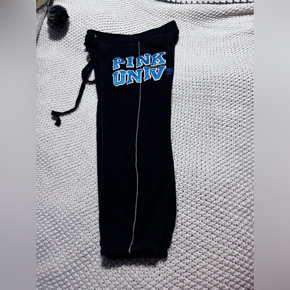 50%off w♥️ VS PINK VINTAGE ROLL UP CAPRIS XS - Picture 1 of 5